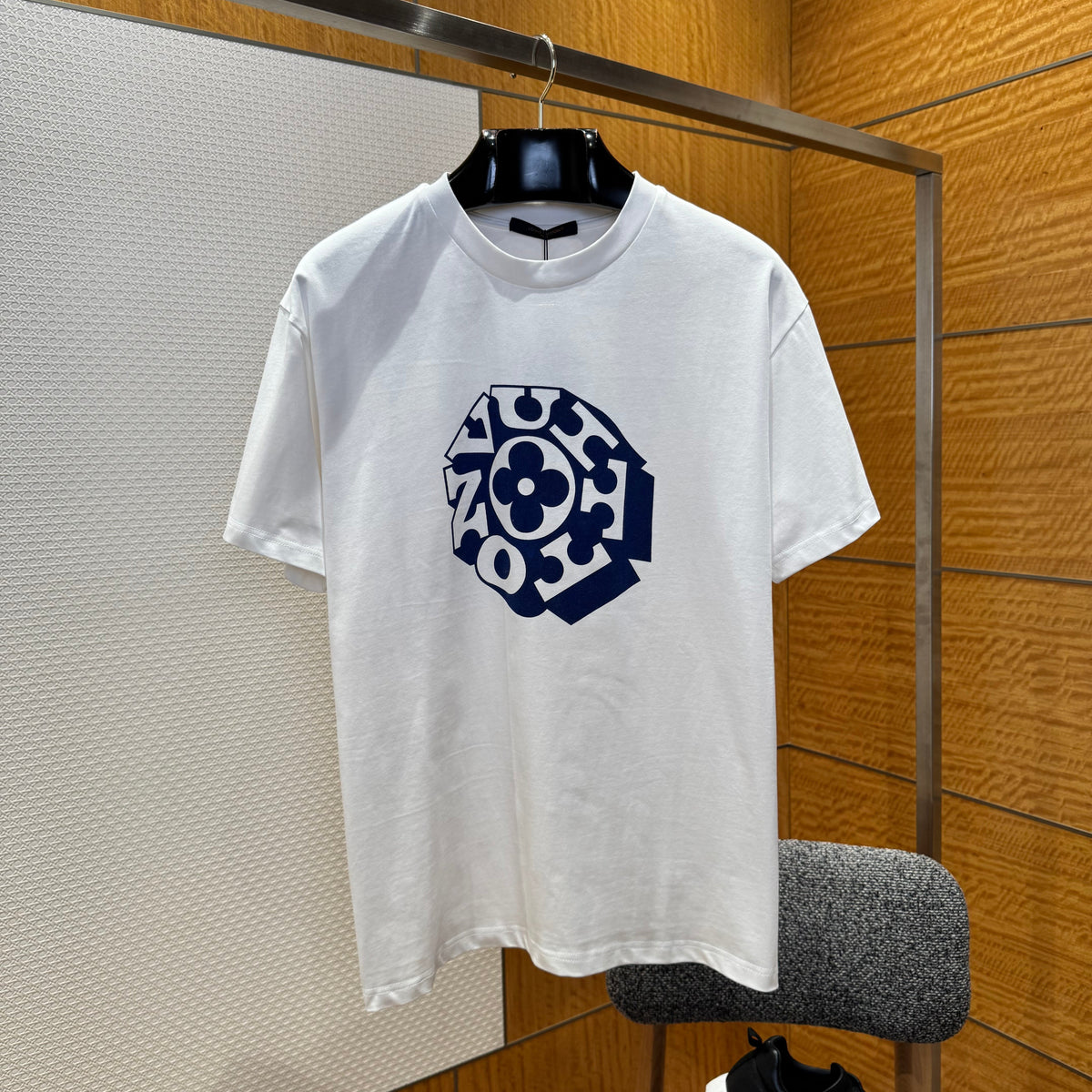 Louis Vuitton T-Shirts- Louis Vuitton Lou T-shirt Premium Designer Cotton T-Shirt