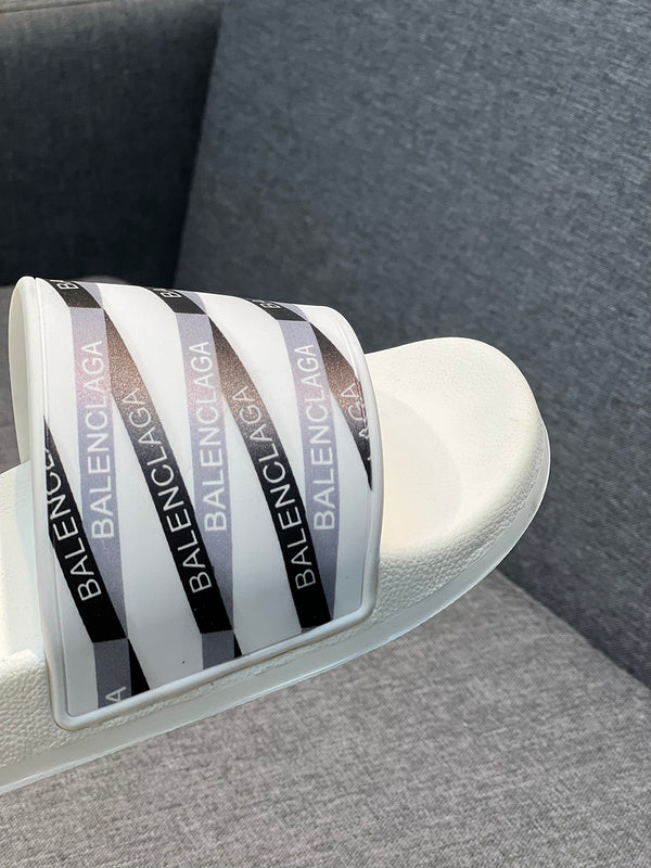 Balenciaga Black Flat Thong Sandals - Toe Detail View