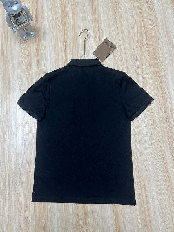 Burberry designer t-shirt full view