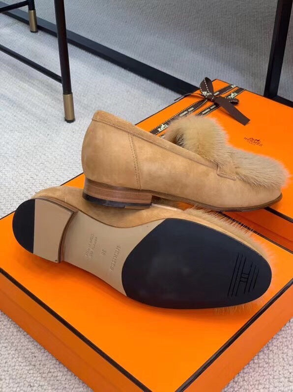 Hermès White Chelsea Boots - Full Silhouette View