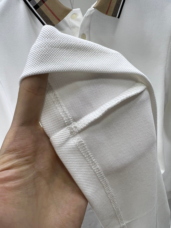 Front view of Burberry luxury piece style No.314