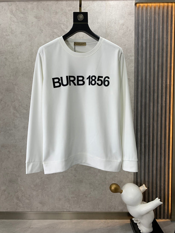 Side profile view of Burberry luxury piece style No.005