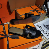 Hermès Camel Gladiator Sandals - Sole Detail View