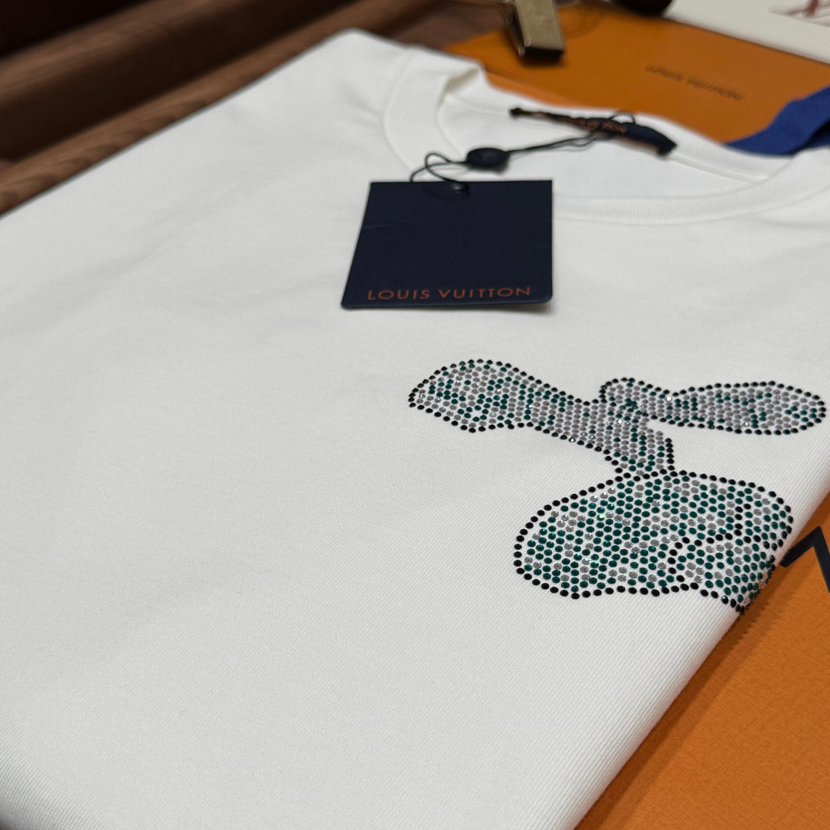 Louis Vuitton T-Shirts- Louis Vuitton Lou T-shirt Premium Designer Cotton T-Shirt