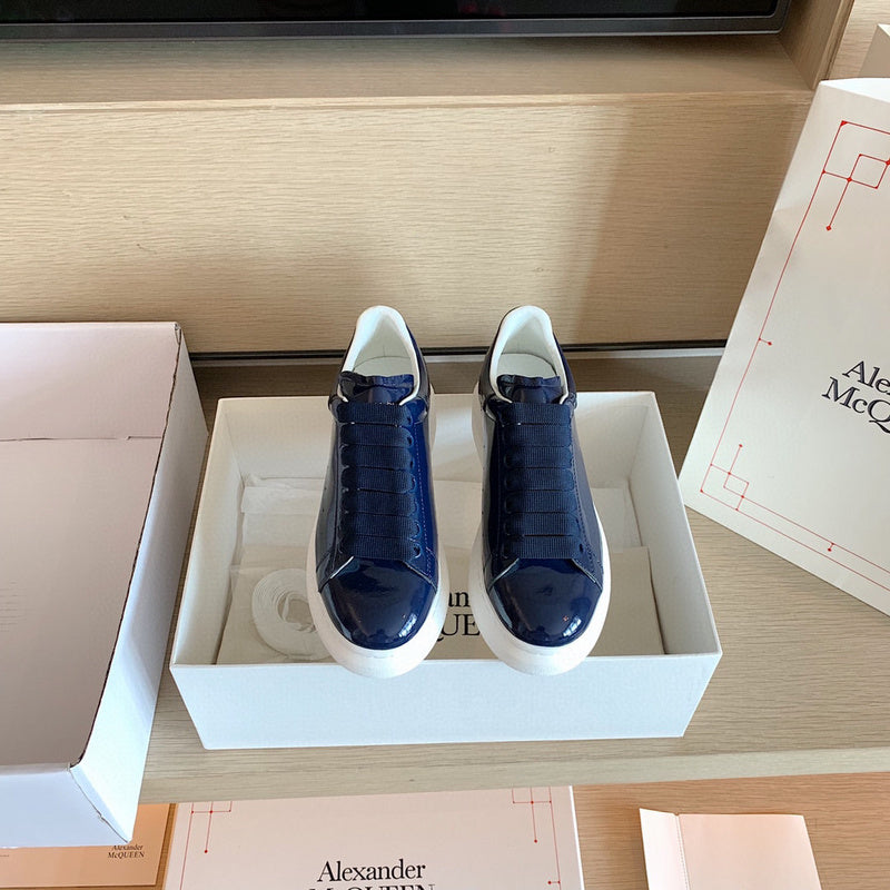 Alexander McQueen shoes Style 274 - logo and branding close-up