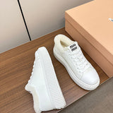 Three-quarter angle view of Miu Miu luxury piece style No.135