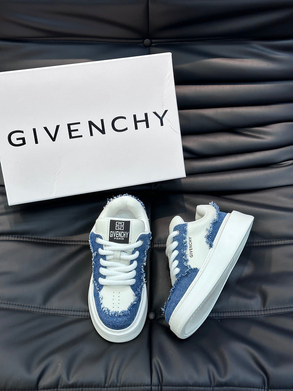 Givenchy shoes Style 182 - top view showing design