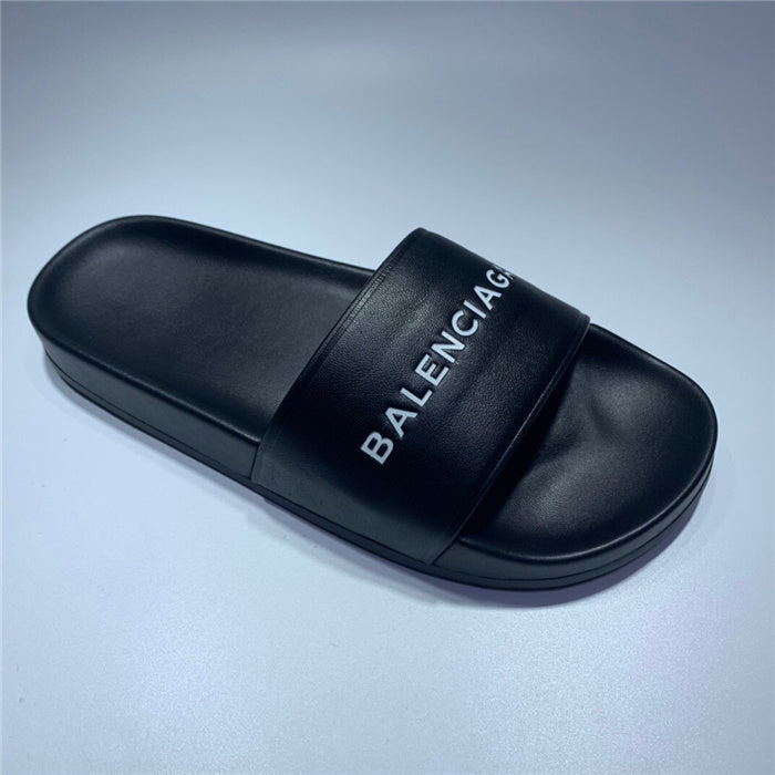 Balenciaga Red Slide Sandals - Heel Detail View