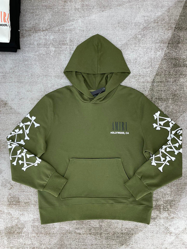 Front view of Amiri luxury piece style No.072