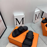 Hermès Grey Classic Ballet Flats - Detail Shot of Craftsmanship