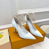 Louis Vuitton shoes Style 414 - top view showing design