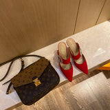 Louis Vuitton shoes Style 266 - texture and material detail