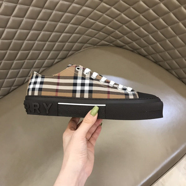 Burberry Black Classic Ballet Flats - Sole Detail View