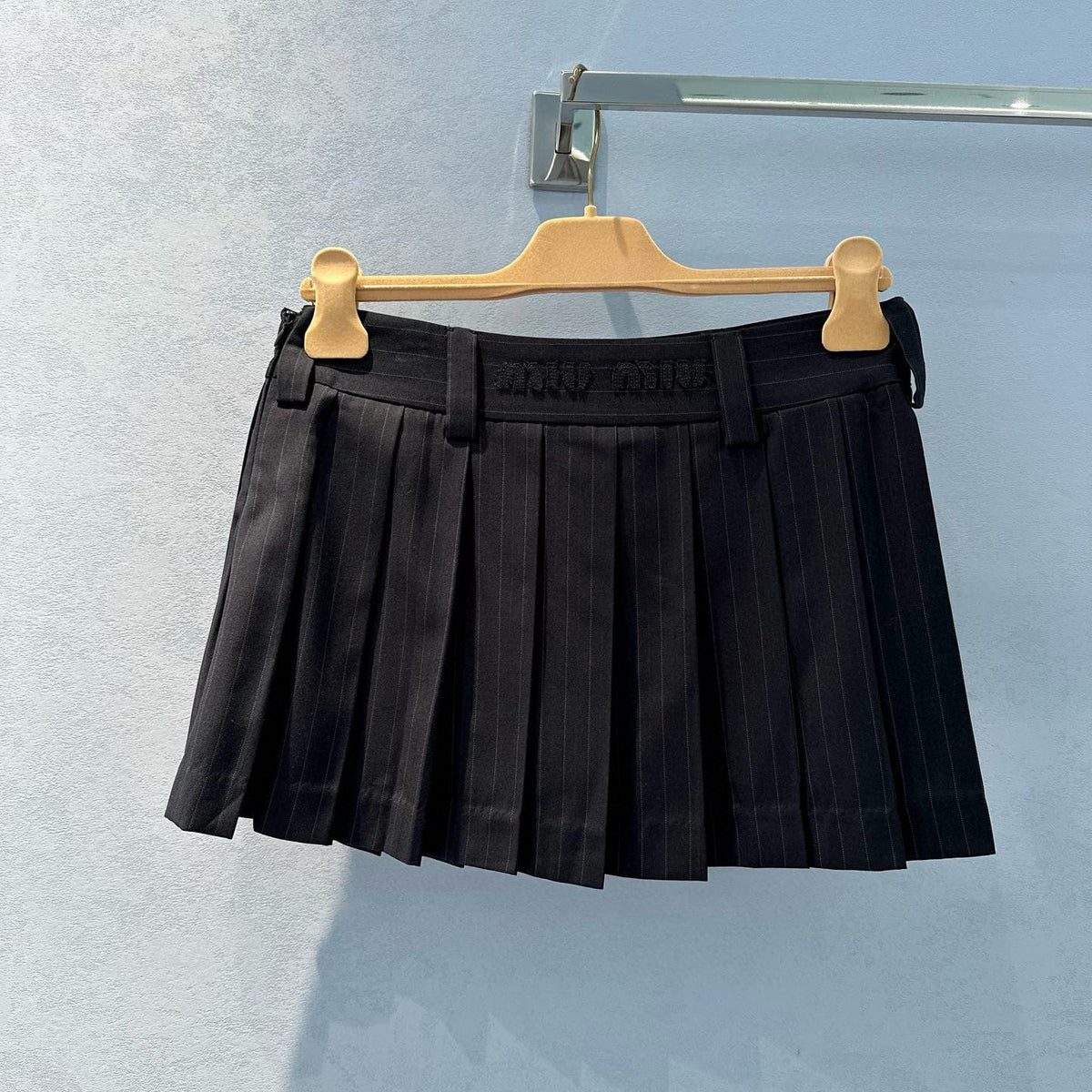 Skirts- Miu M Skirt Elegant Designer Casual Skirt