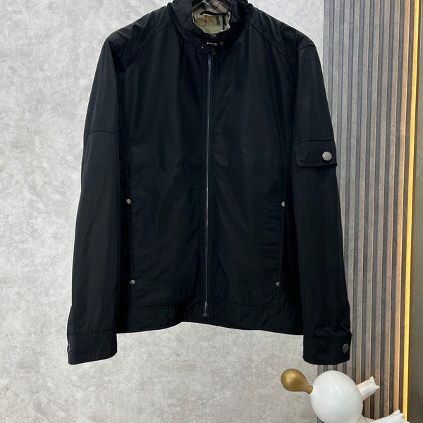 Front view of Burberry luxury piece style No.348