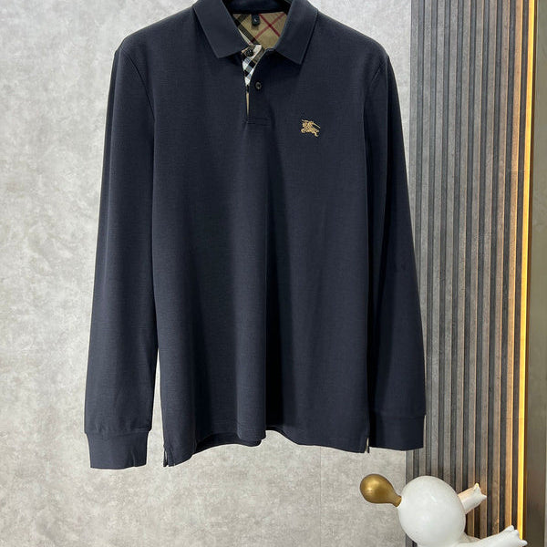 Side profile view of Burberry luxury piece style No.393