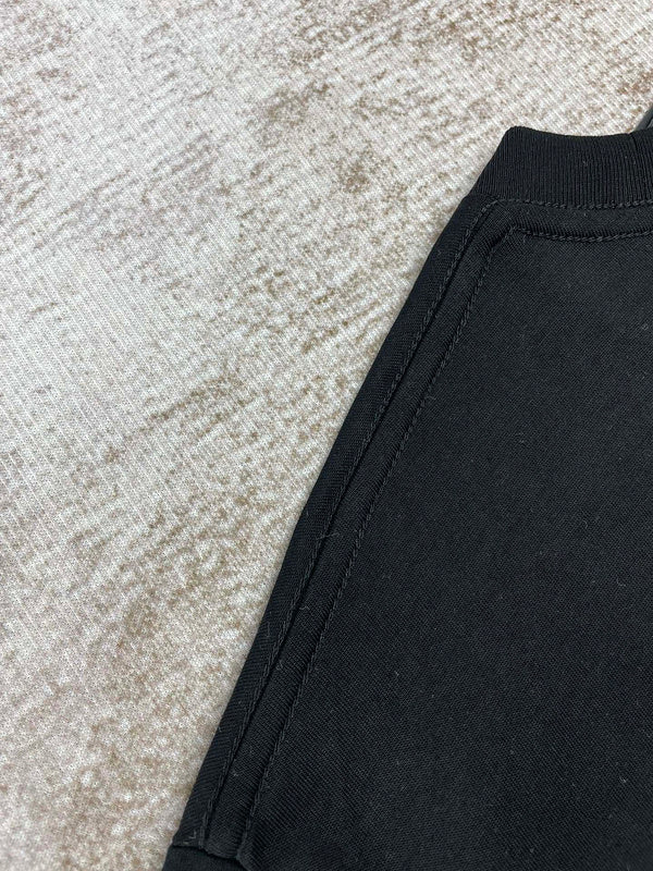 Styling view of Amiri luxury piece style No.122