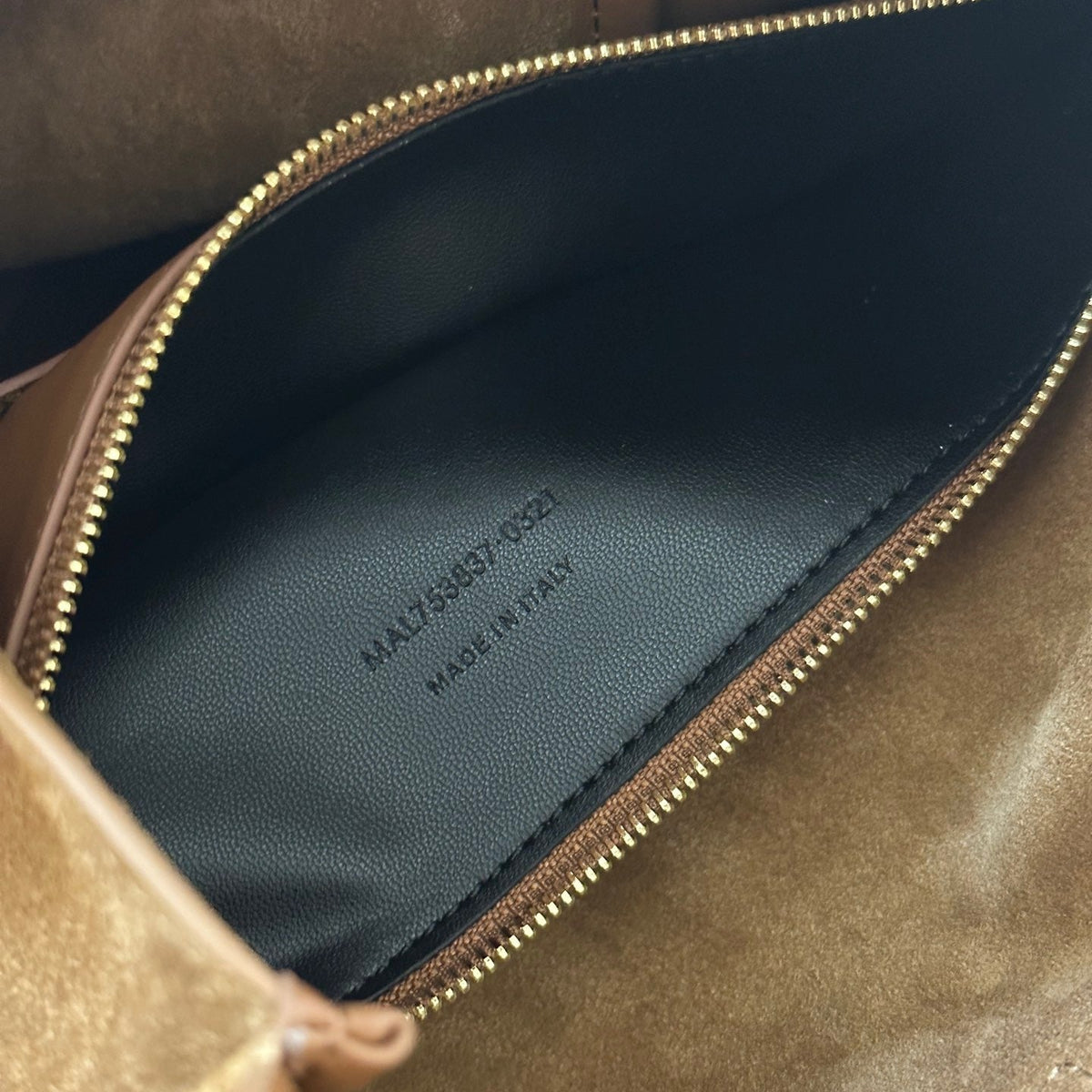 Saint Laurent Bags- Saint Laurent Le 5 À 7 Supple Large Bag Premium Designer Shoulder Bag