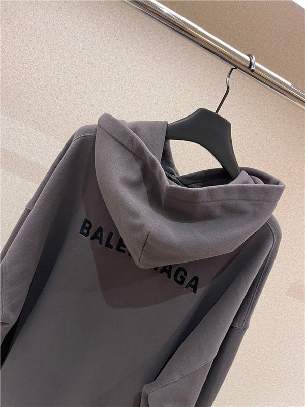Styling view of Balenciaga luxury piece style No.437