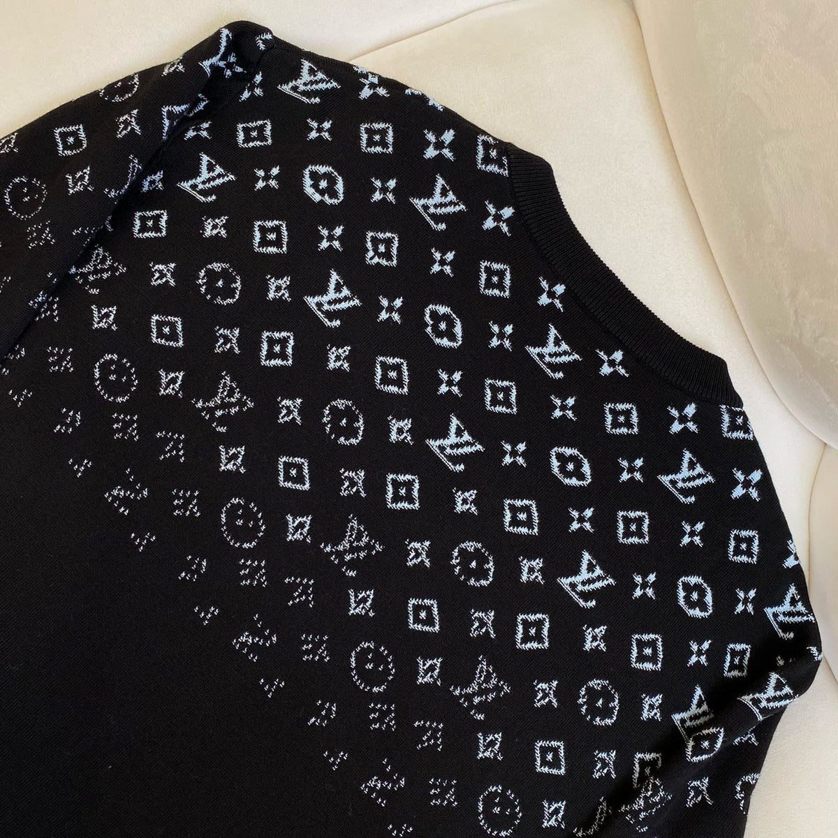 Louis Vuitton Sweaters- Louis Vuitton Lou Jumper Luxury Designer Knit Sweater