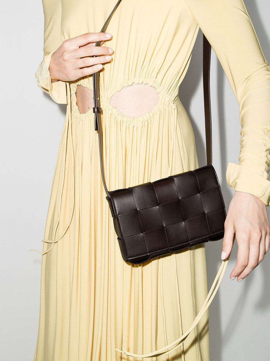 Bottega Veneta Bags? Bottega Veneta Women Cassette Bag Elegant Everyday Designer Handbag