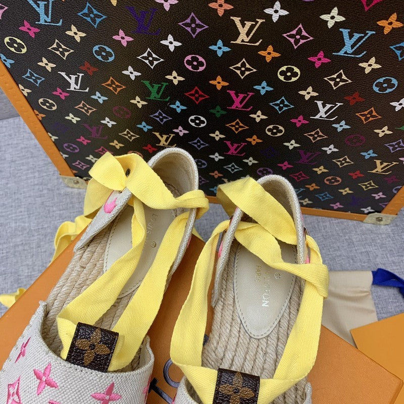 Louis Vuitton Red Bow-Detail Flats - Heel Detail View