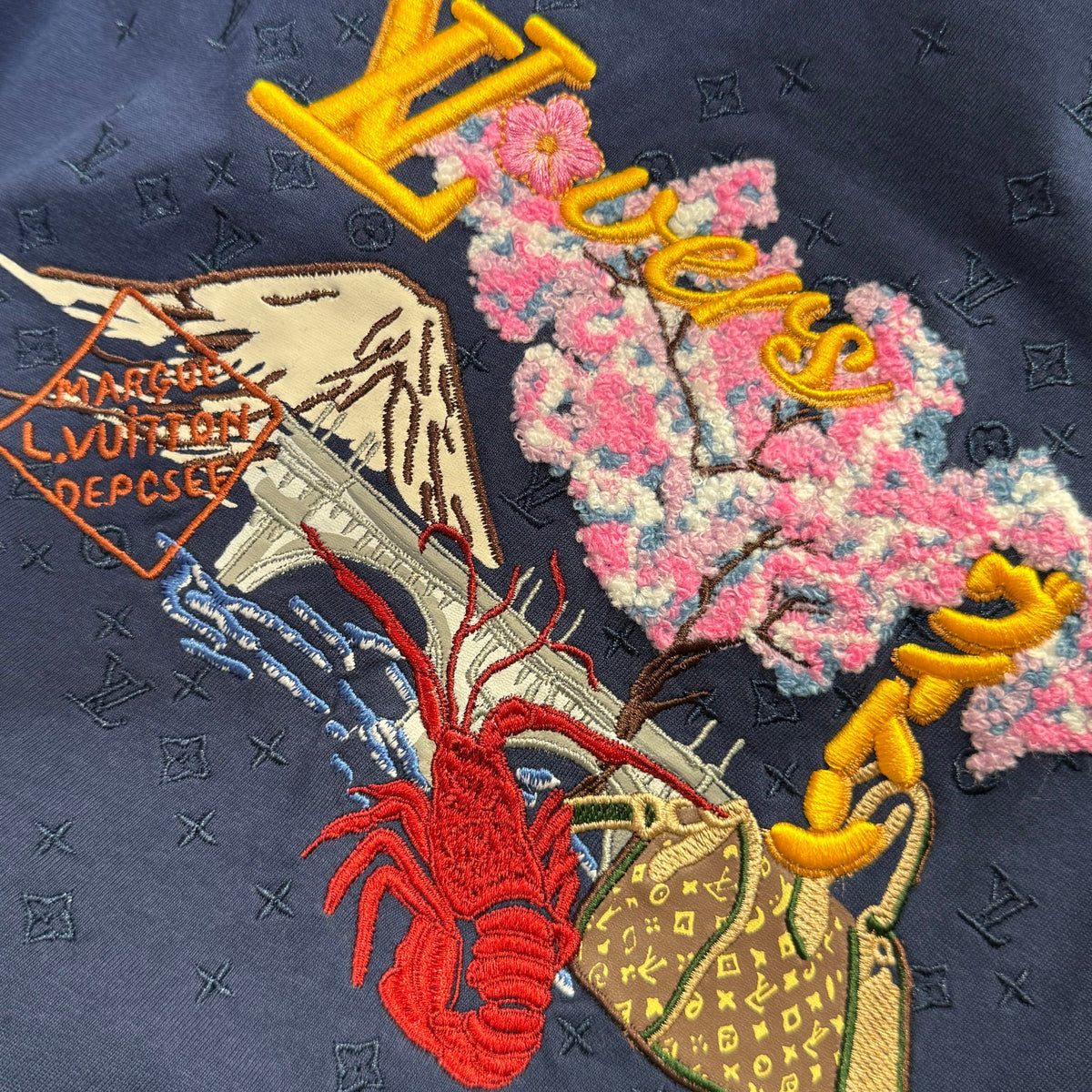 Louis Vuitton T-Shirts- Louis Vuitton Lou T-shirt Premium Designer Cotton T-Shirt