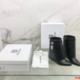 Givenchy shoes Style 119 - logo and branding close-up