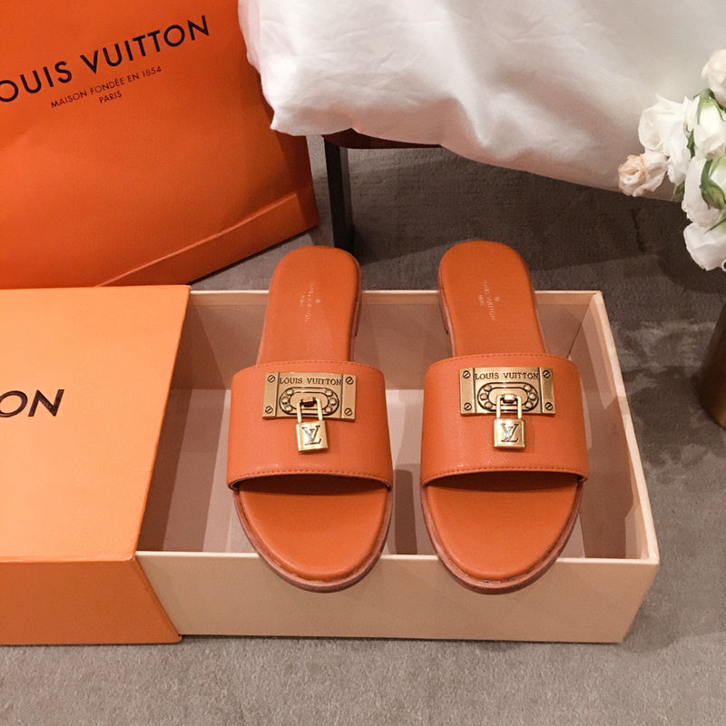 Front view of Louis Vuitton luxury piece style No.025
