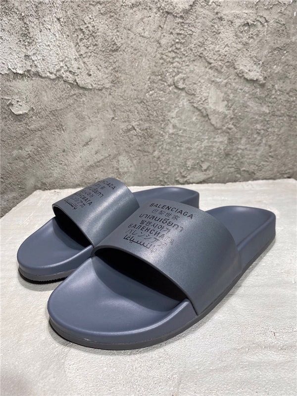 Balenciaga sandals Style 137 - close-up of refined designer finish