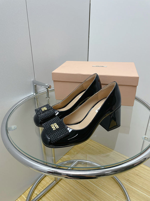 Three-quarter angle view of Miu Miu luxury piece style No.107