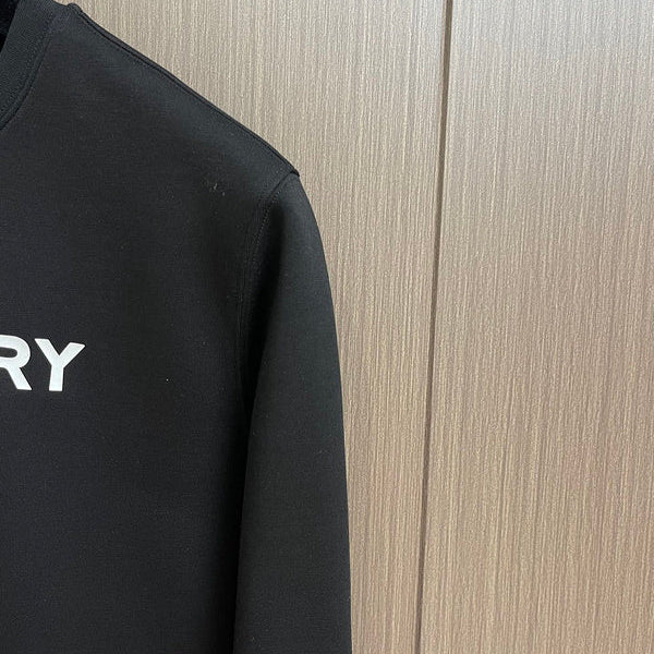 Three-quarter angle view of Burberry luxury piece style No.439