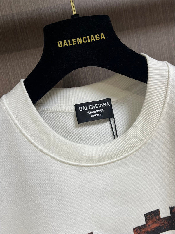 Texture and finish detail of Balenciaga luxury piece style No.225