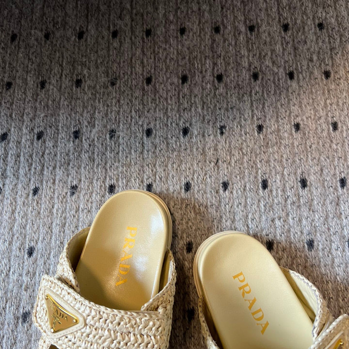 Shoes- Pd Sandals Premium Designer Casual Shoes