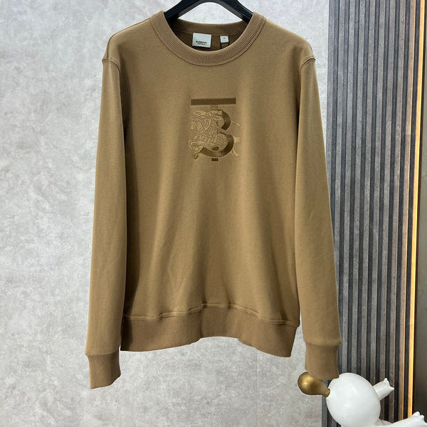 Front view of Burberry luxury piece style No.338