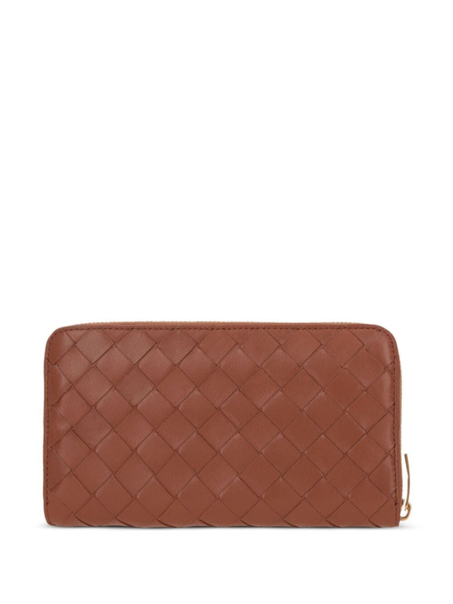 Bottega Veneta premium wallets detail and craftsmanship close-up