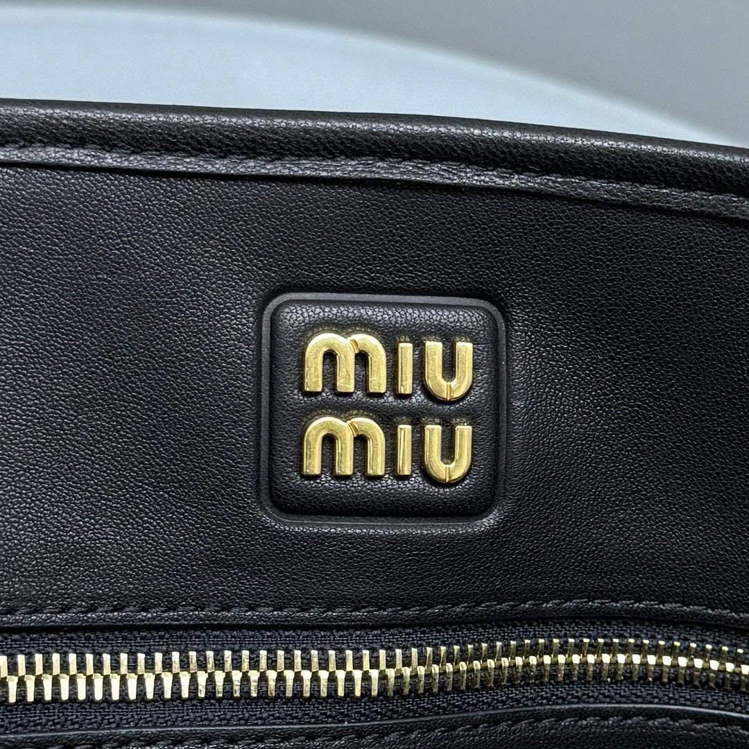 Bags- Miu M Aventure Nappa Leather Bag Elegant Everyday Designer Handbag