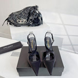 Three-quarter angle view of Saint Laurent luxury piece style No.045