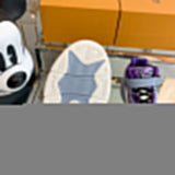 Louis Vuitton shoes Style 319 - top view showing design