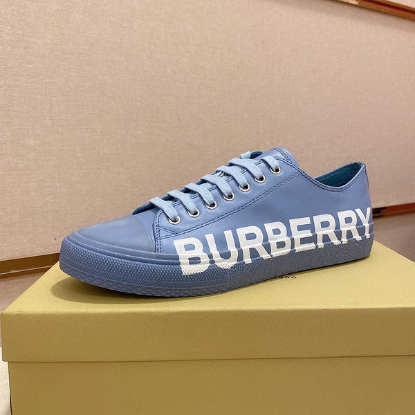 Burberry shoes Style 424 - close-up of handcrafted italian detailing
