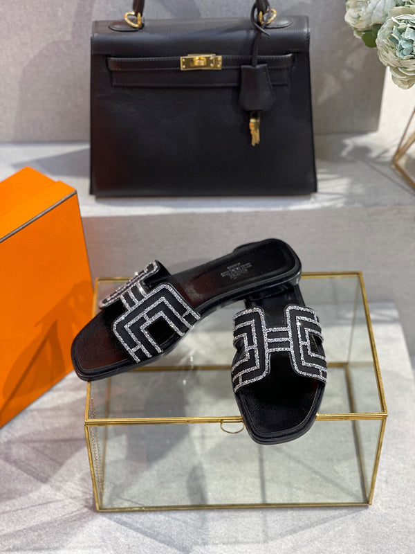 Hermès Nude High-Top Sneakers - Angled View
