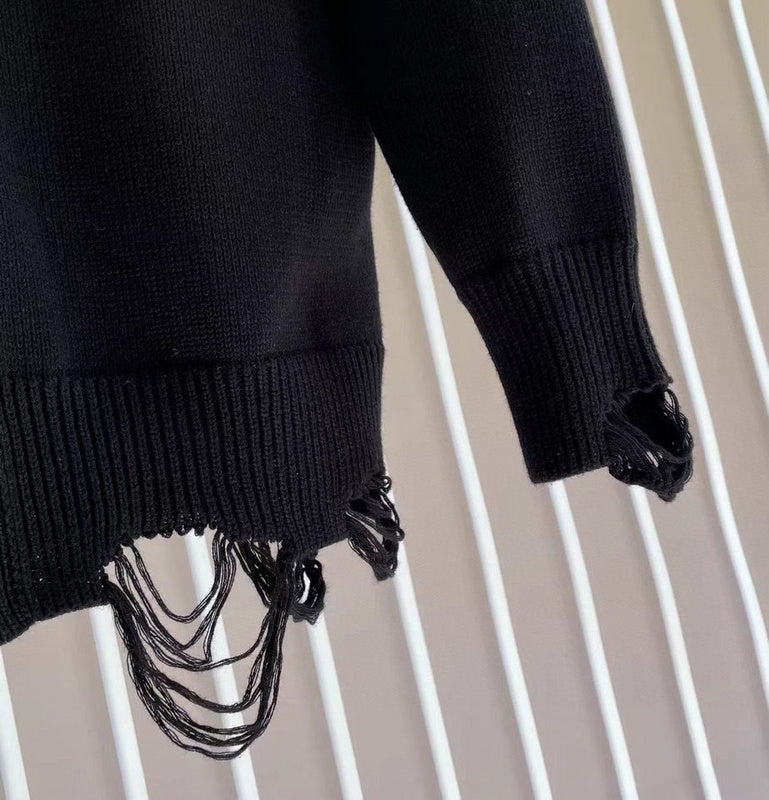 Styling view of Givenchy luxury piece style No.160