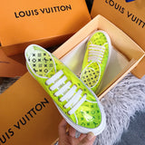 Texture and finish detail of Louis Vuitton luxury piece style No.078