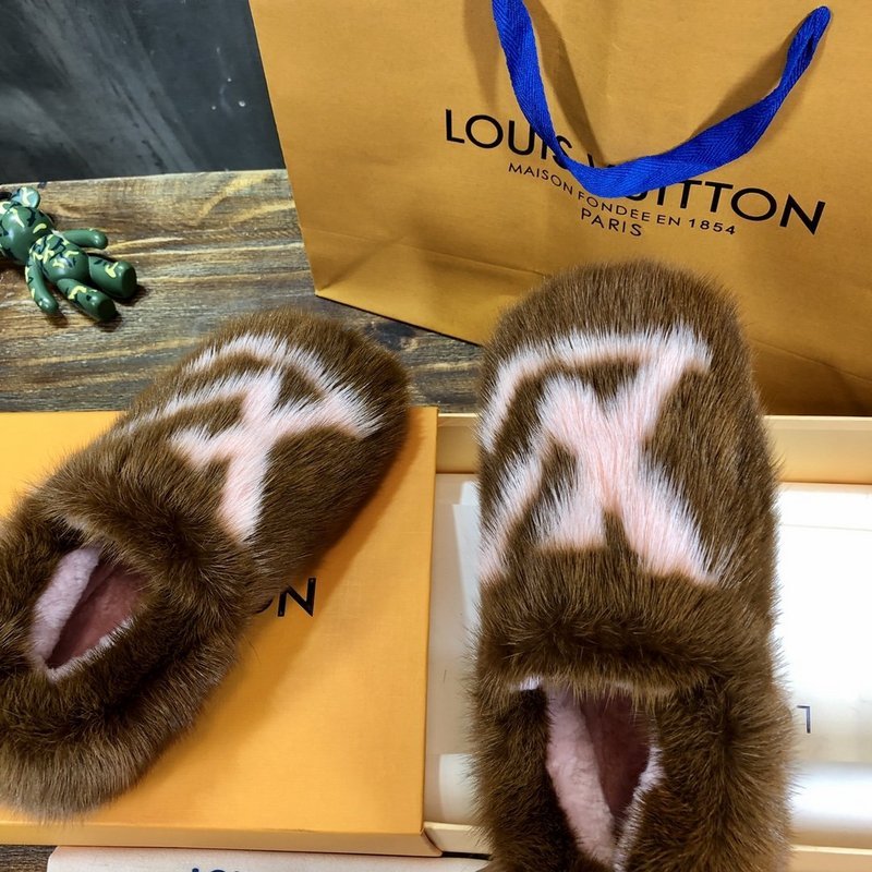Louis Vuitton shoes front view designer style