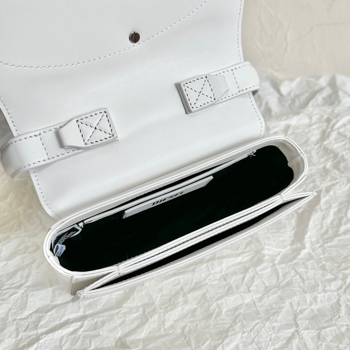Wallets? Diesel Bag Premium Leather Designer Wallet