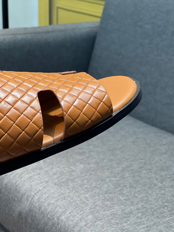 Hermes shoes Style 009 - sole and craftsmanship detail