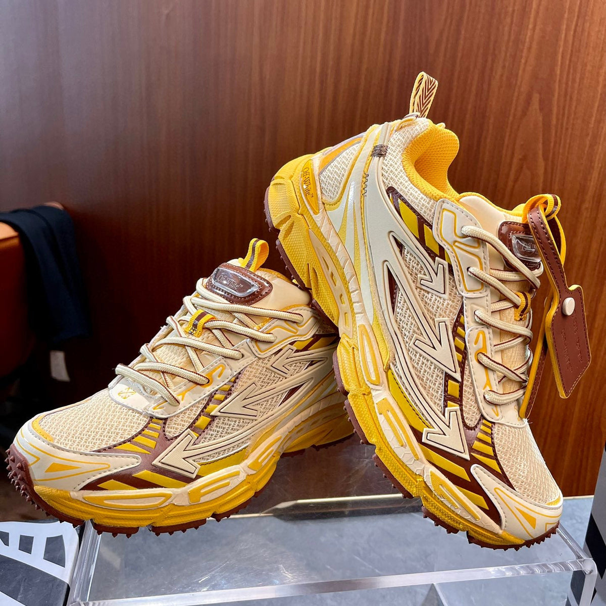 Shoes- Off W x Virgil Abloh Trainers Luxury Lifestyle Designer Footwear