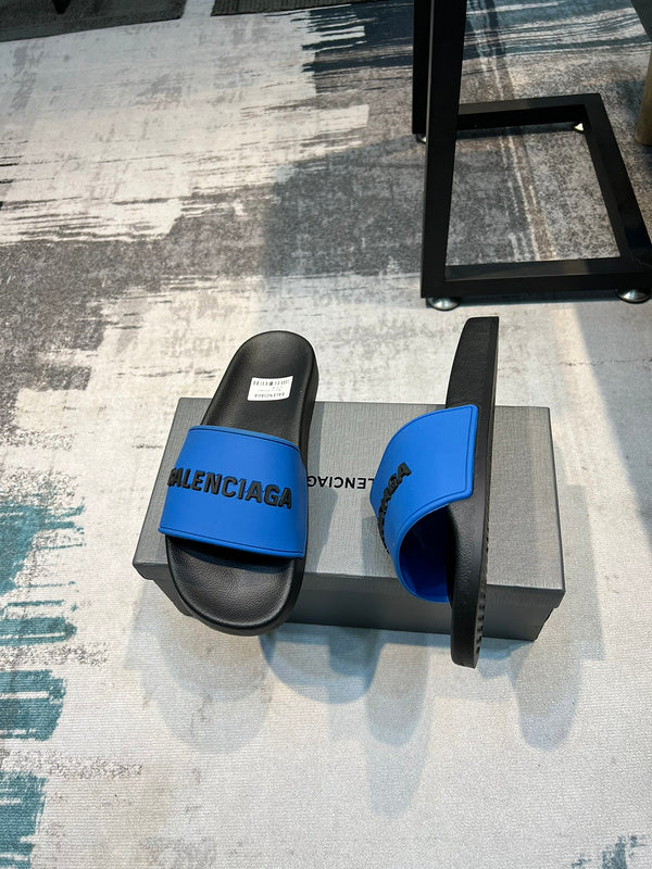 Balenciaga sandals Style 027 - packaging and accessories