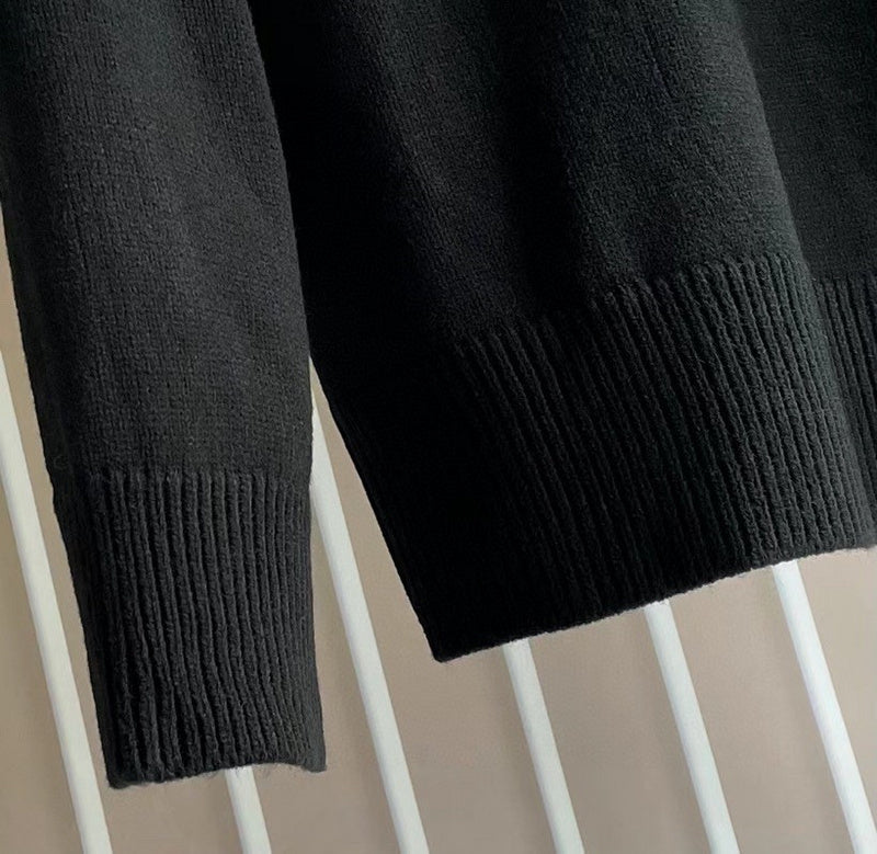 Texture and finish detail of Givenchy luxury piece style No.202