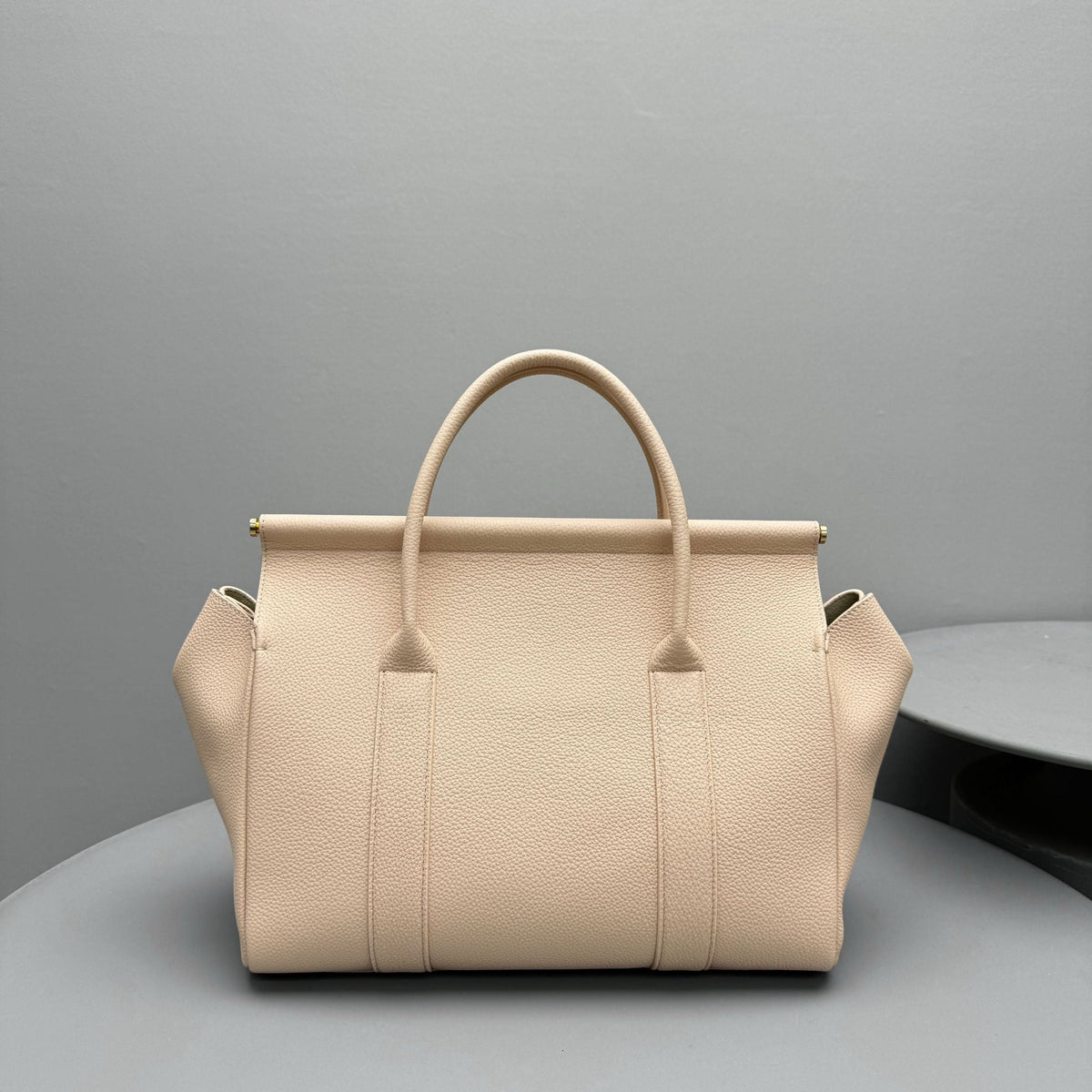 Bags- Loro P Loom Bag L32 Elegant Everyday Designer Handbag